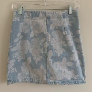 Forever 21 Denim Skirt Light Wash Floral